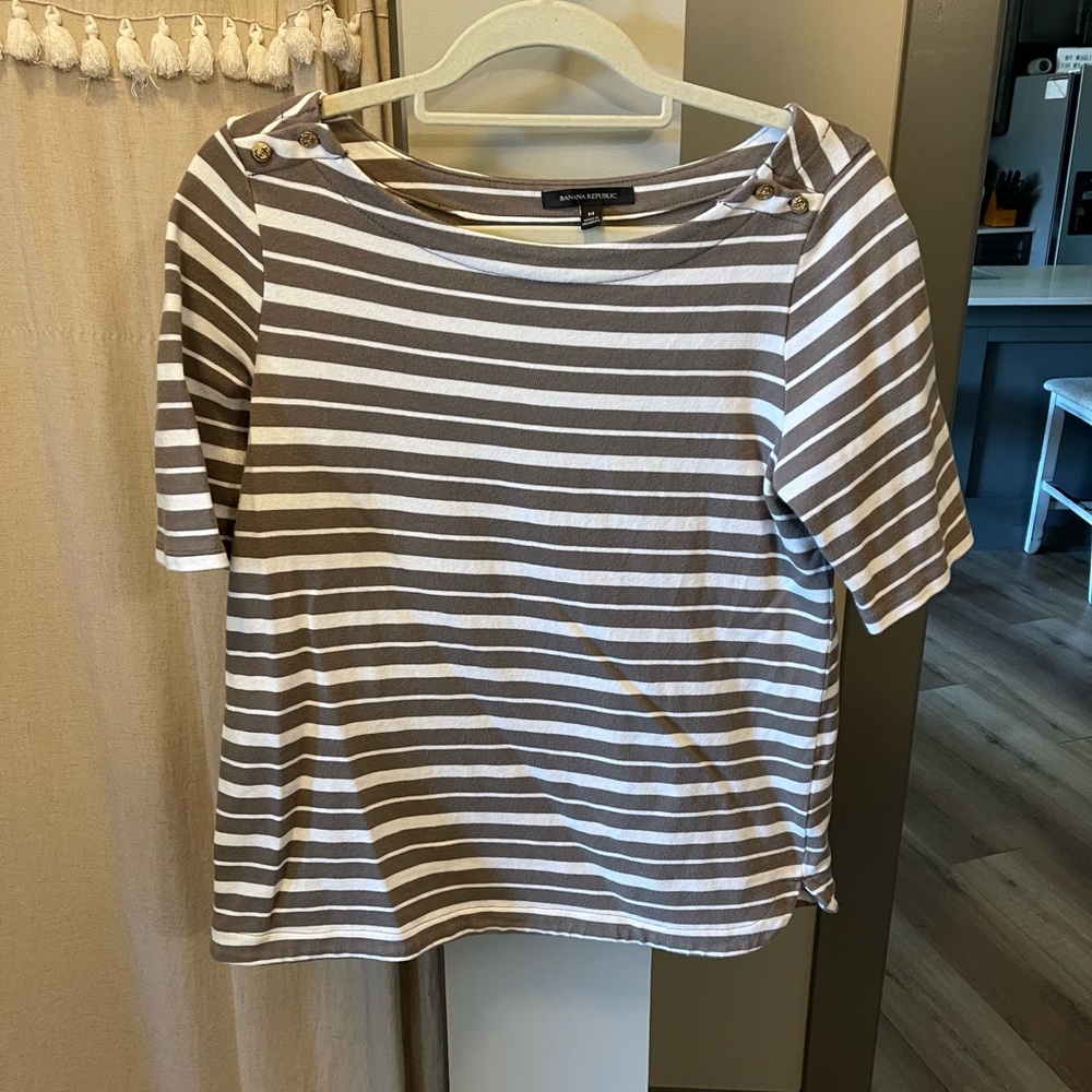 Banana Republic brown and white striped top